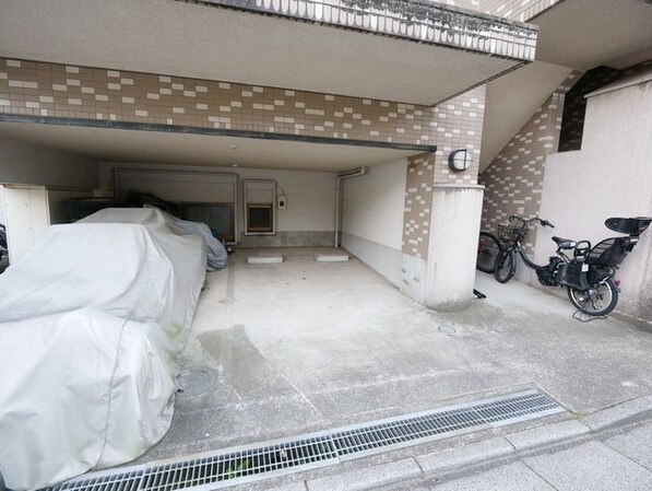 リフィーネめじろ台の物件内観写真